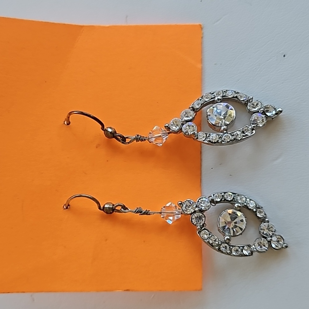 Wire fishhook earrings